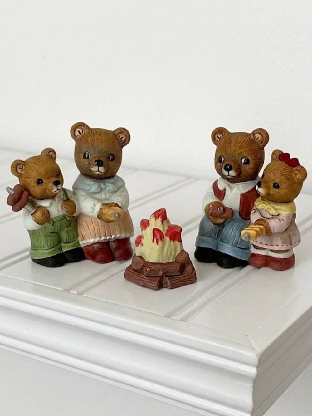 Vintage Campfire Bear Family #1446 Porcelain Hand Painted Figures 3 Piece Set